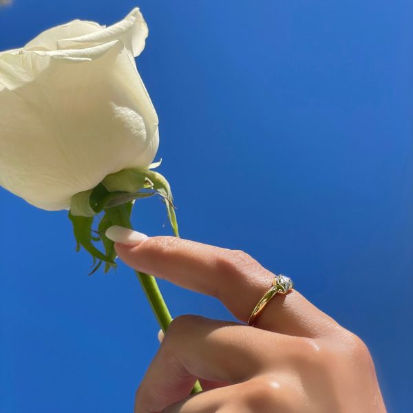 14K Yellow Gold Diamond Heart Ring For Woman